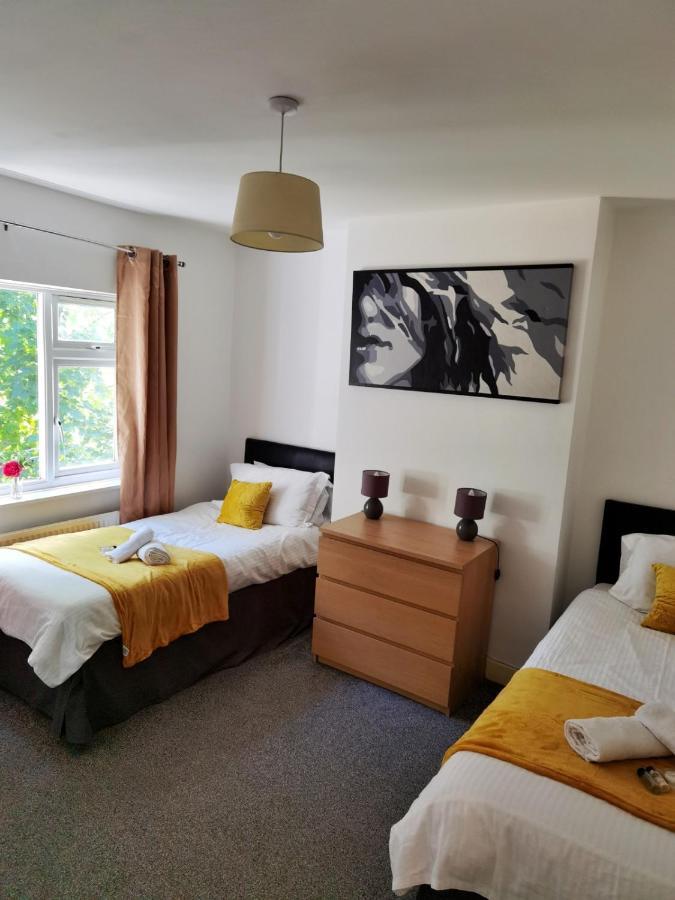 诺丁汉Perry Road, Beautiful Large House Available For Guests And Contractors Parking Wifi别墅 外观 照片